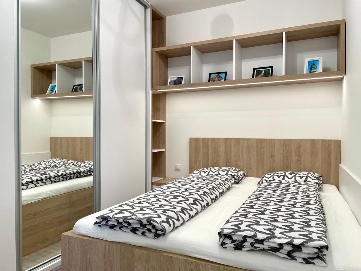 Arenas Apartman Pozsony Kültér fotó
